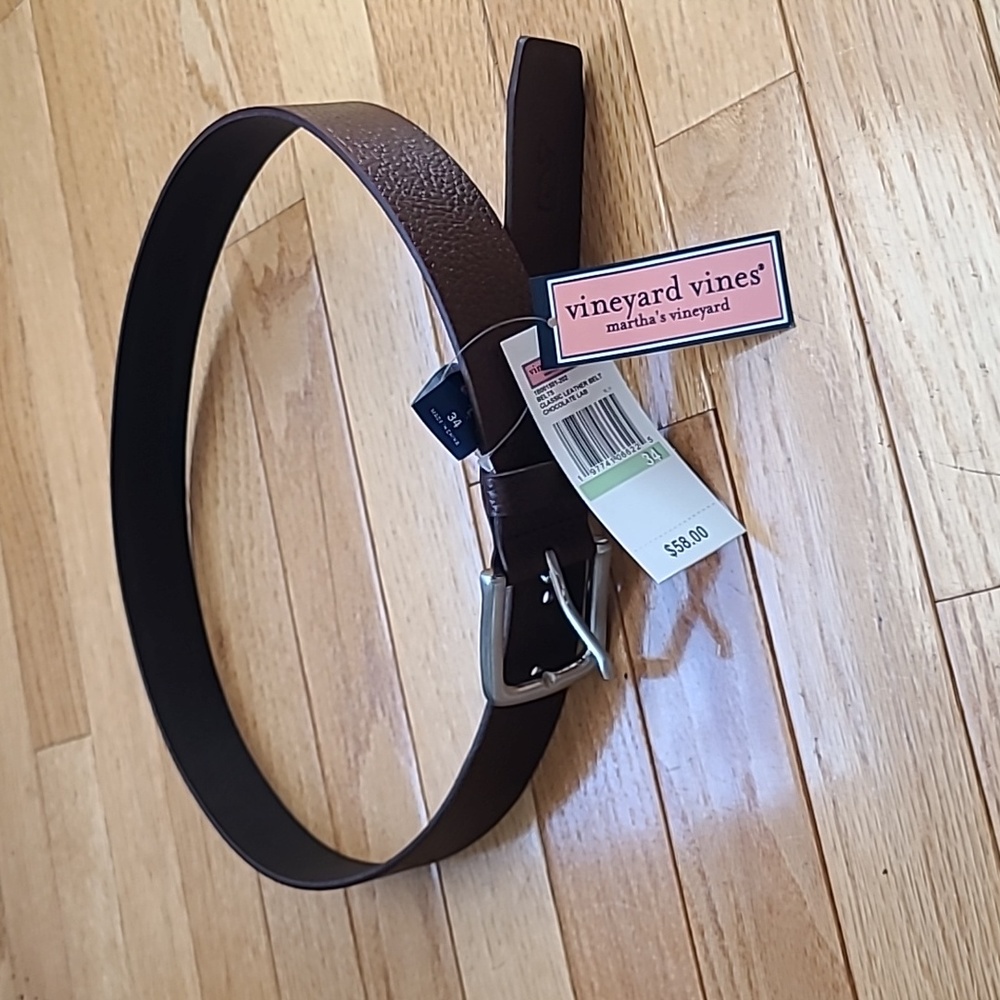 Vineyard Vines Leather Belt
